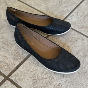 Clarks Black Women's Flats with White Sole